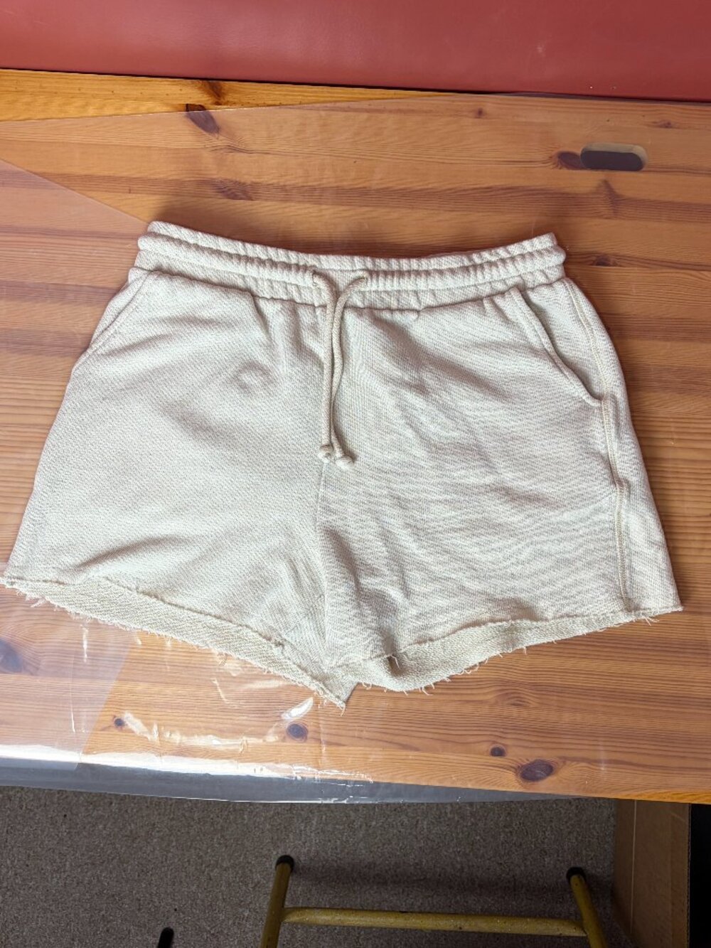 American Eagle Drawstring Shorts Beige Size M